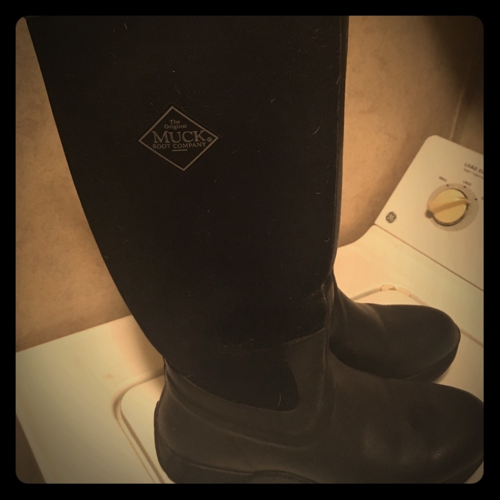 Muck boots